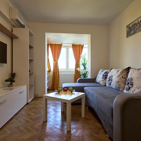 11 Baneasa Airport Apartament Bukarest Kültér fotó